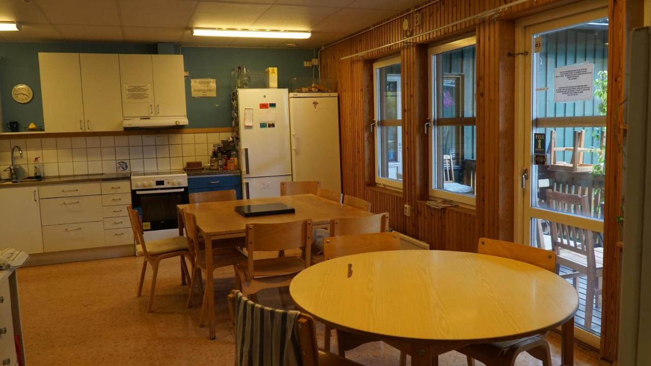 Bredängs Hostel Stockholm Exteriör bild