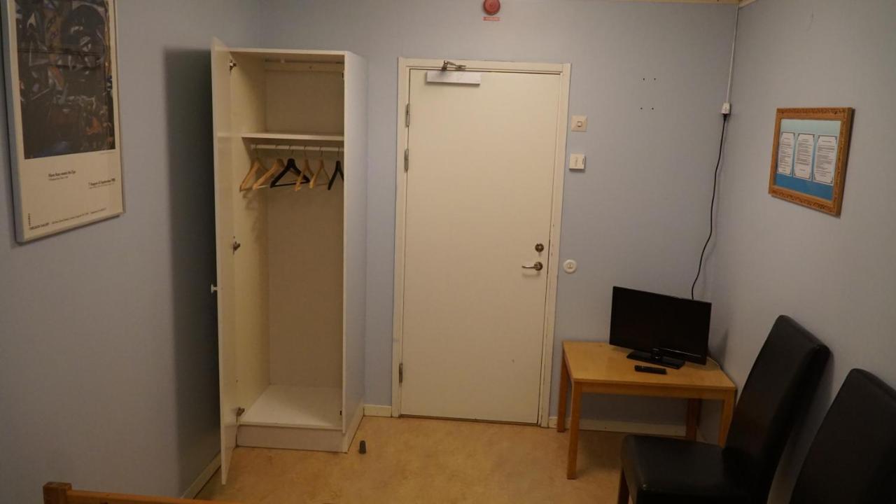 Bredängs Hostel Stockholm Exteriör bild